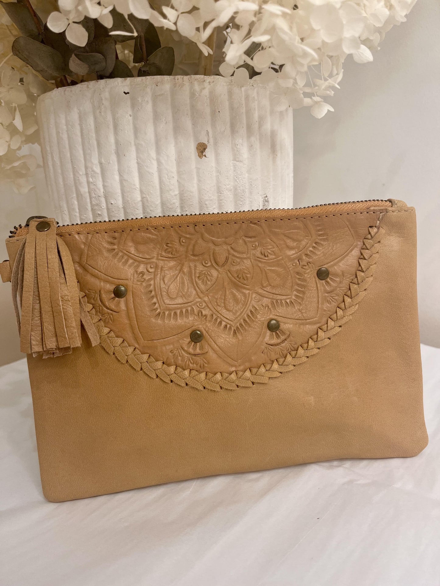Mandala Clutch - Natural