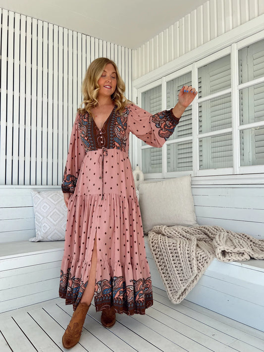 Teresa Lace Maxi Dress - Seraphina