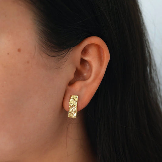 Embrace elegance and comfort with Zarah Earrings Gold. Made with hypoallergenic and nickel-free materials, these earrings are suitable for even the most sensitive skin. Their non-tarnish feature ensures long-lasting beauty. Elevate your style without compromising on comfort.